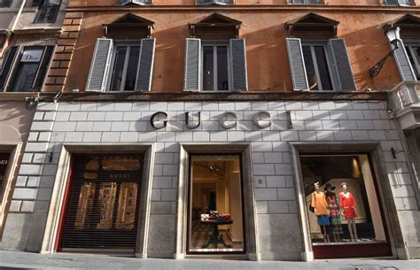 negozio gucci roma|gucci website.